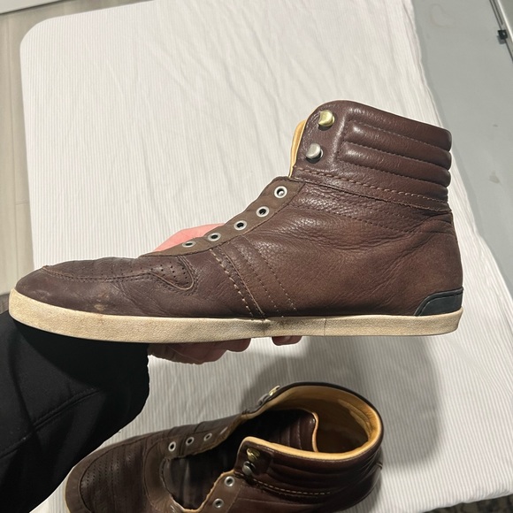 UGG Brown High-Top Leather Boots with Rugged Lace-Up Design - Picture 3 of 5